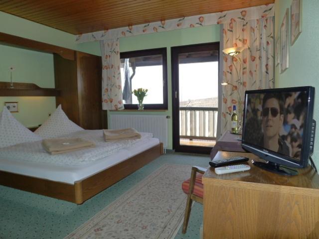 Landhaus Schoenen Sasbachwalden Habitación foto